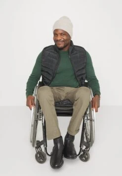 Pier One Strickpullover - Dark Green 13 Pier One Strickpullover - Dark Green -Herrenbekleidungsgeschäft 29298c713bce411497a2413086fa7351