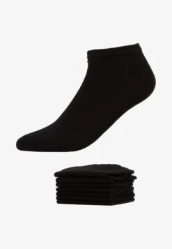 Pier One 7 PACK - Socken - White/black -Herrenbekleidungsgeschäft 3744875b1323434ca6043dcb8731353b