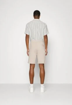 Pier One Jogginghose - Tan 10 Pier One Jogginghose - Tan -Herrenbekleidungsgeschäft 4aa2d35f8fdb4e739f8399ebd96345f5