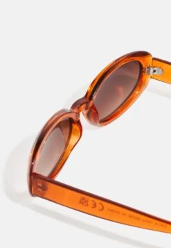 Pier One UNISEX - Sonnenbrille - Brown -Herrenbekleidungsgeschäft 6ab1fcd6f3e742bd90738e0bd1b33c35