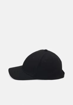 Pier One UNISEX - Cap - Black 10 Pier One UNISEX - Cap - Black -Herrenbekleidungsgeschäft 6b038c69f349434fa7ecf2015c6b499a