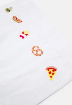 Pier One 5 PACK - Socken - White -Herrenbekleidungsgeschäft 7969f4fca6e3480bbb13ab71c22d02e5