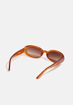 Pier One UNISEX - Sonnenbrille - Brown -Herrenbekleidungsgeschäft 7e02df7b3d364dbf81bea22f0278456a