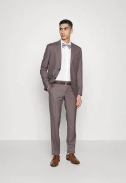 Pier One 5 PACK - Socken - White -Herrenbekleidungsgeschäft 99536ff4d8aa4fed817f8e8c54034b3c