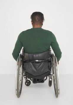 Pier One Strickpullover - Dark Green 12 Pier One Strickpullover - Dark Green -Herrenbekleidungsgeschäft aa0d6dc69d9f473dbb78d6e9e5e795c4