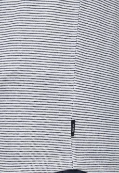 Indicode Jeans IDMORLER - T-Shirt Print - Off-white -Herrenbekleidungsgeschäft e7ac48232b594e678964cb9ede5823b3