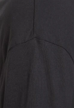 Pier One 7 PACK - T-Shirt Basic - Mottled Dark Grey/white/black 13 Pier One 7 PACK - T-Shirt Basic - Mottled Dark Grey/white/black -Herrenbekleidungsgeschäft fd1cd7e7ba7a46f7840e19fb02f4977d